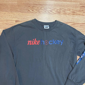 Vintage Nike Hockey Long Sleeve Size Medium/Large